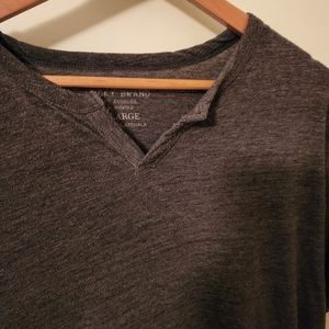 Lucky Brand T shirt